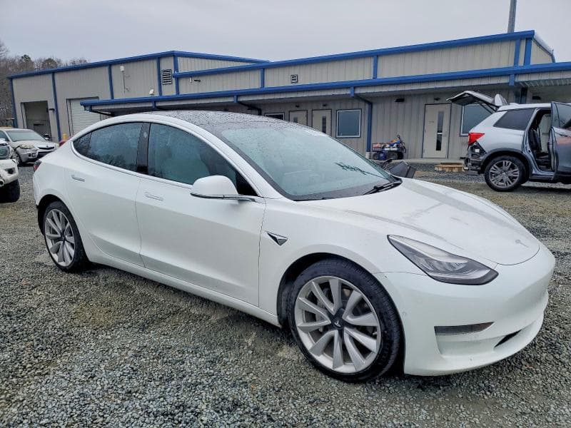 2020 TESLA MODEL 3 4