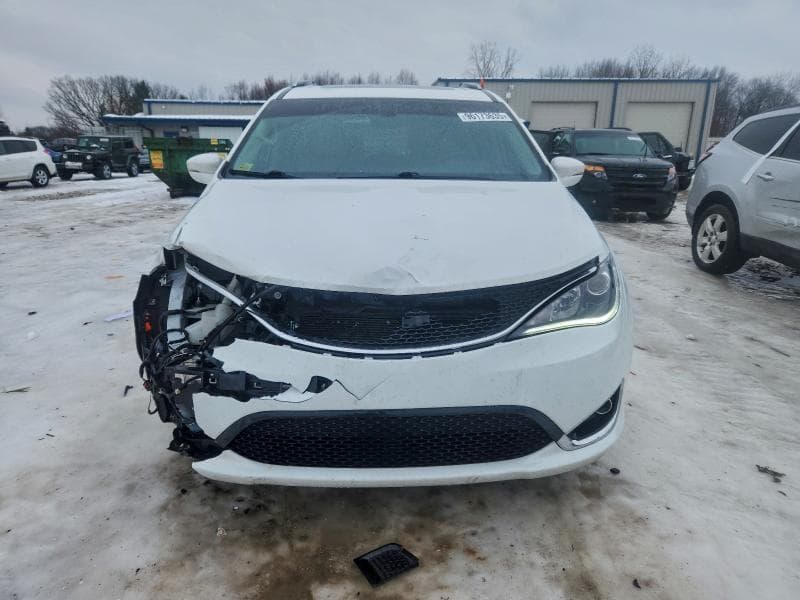 2020 CHRYSLER PACIFICA LIMITED 5