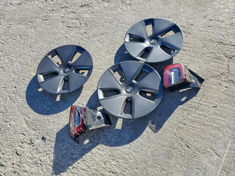 2023 TESLA MODEL 3 12