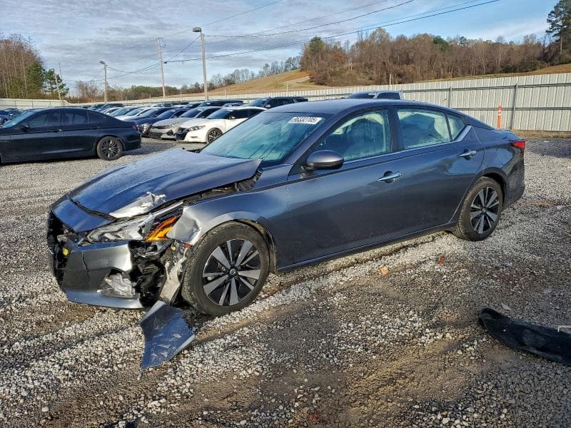 2021 NISSAN ALTIMA SV 1