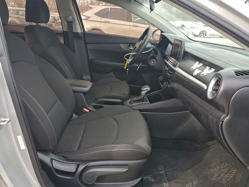 2019 KIA FORTE LXS 7