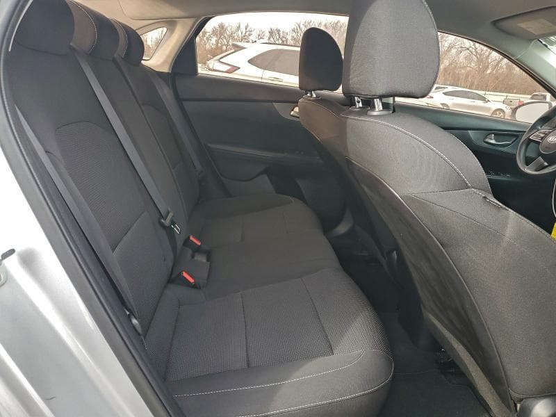2019 KIA FORTE LXS 10
