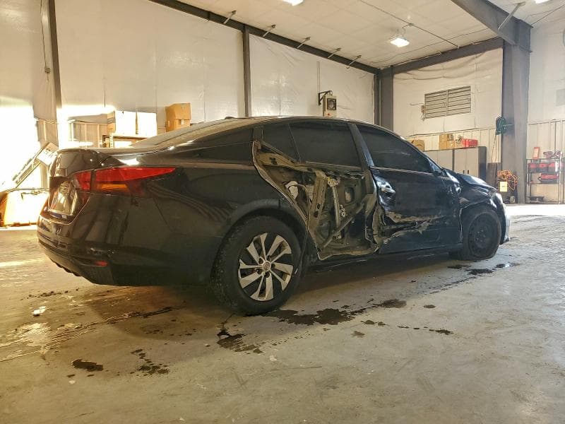 2019 NISSAN ALTIMA S 3
