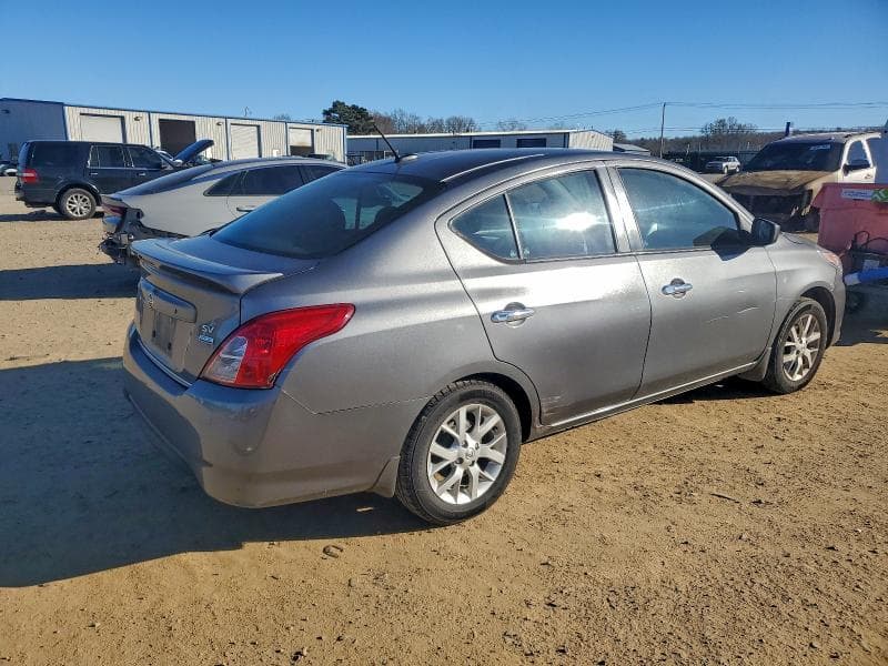 2017 NISSAN VERSA S 3