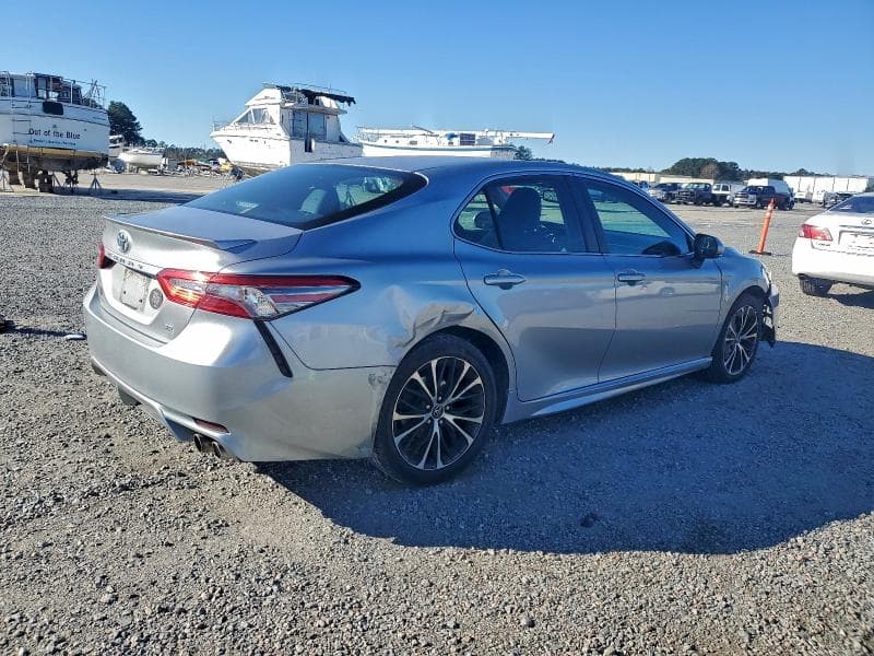 2018 TOYOTA CAMRY L 3