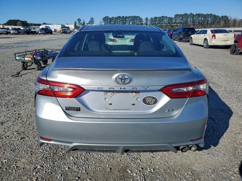 2018 TOYOTA CAMRY L 6