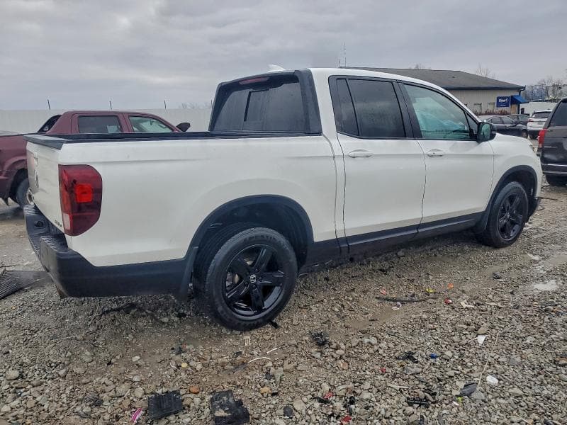 2022 HONDA RIDGELINE BLACK EDITION 3