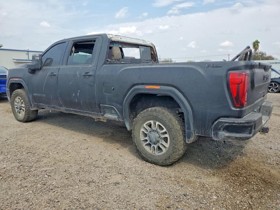 2022 GMC SIERRA K2500 SLT 2