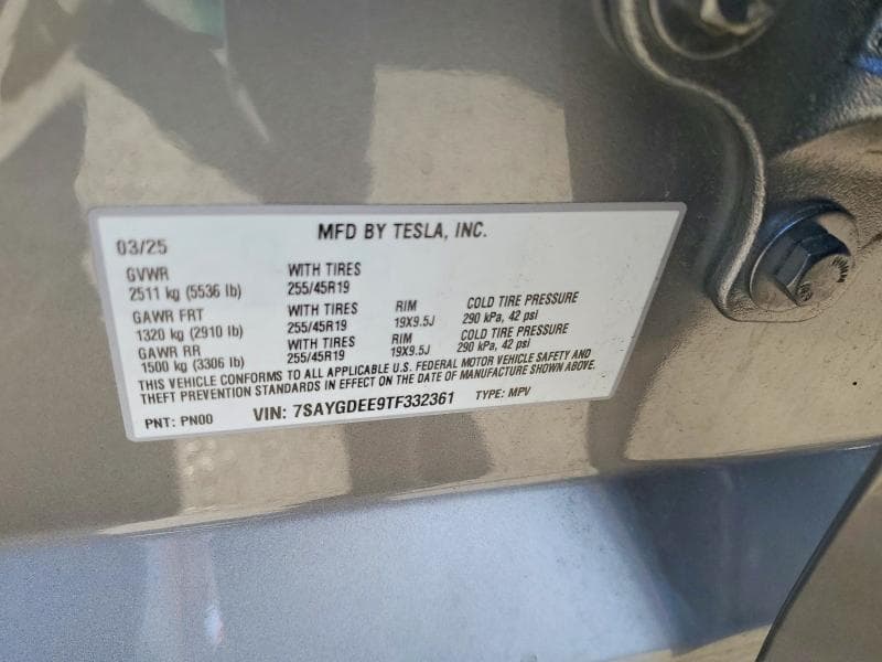 2026 TESLA MODEL Y 13