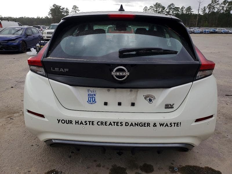 2023 NISSAN LEAF SV PLUS 6