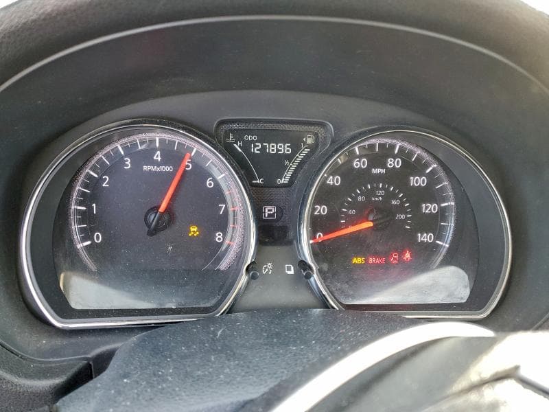 2018 NISSAN VERSA S S 9