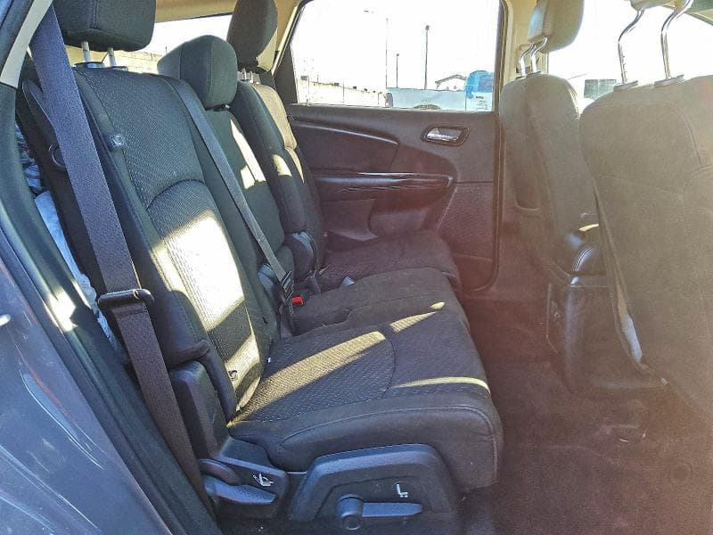 2020 DODGE JOURNEY SE 11