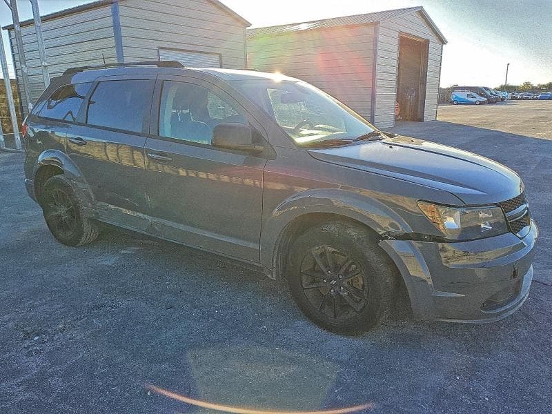 2020 DODGE JOURNEY SE 4