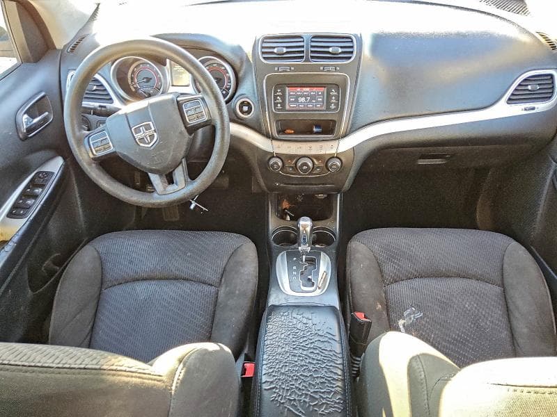 2020 DODGE JOURNEY SE 8