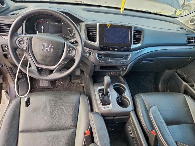 2017 HONDA PILOT EXL 8