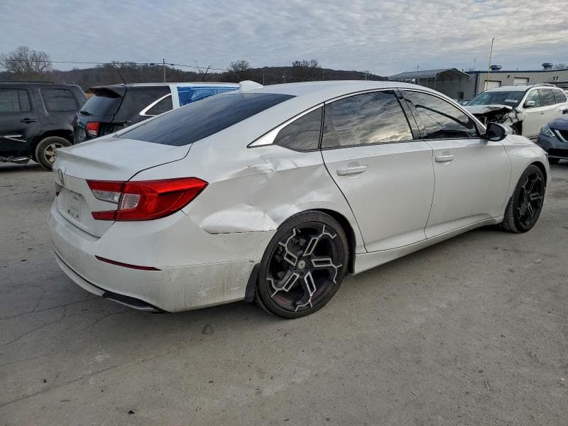 2019 HONDA ACCORD LX 3