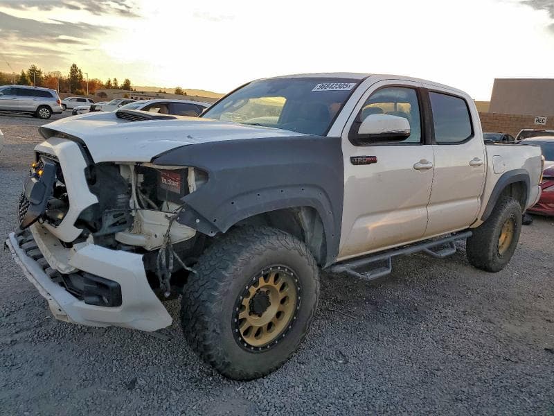 2019 TOYOTA TACOMA DOUBLE CAB DOUBLE CAB - 1