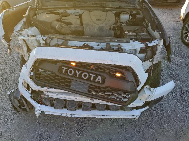 2019 TOYOTA TACOMA DOUBLE CAB DOUBLE CAB 11