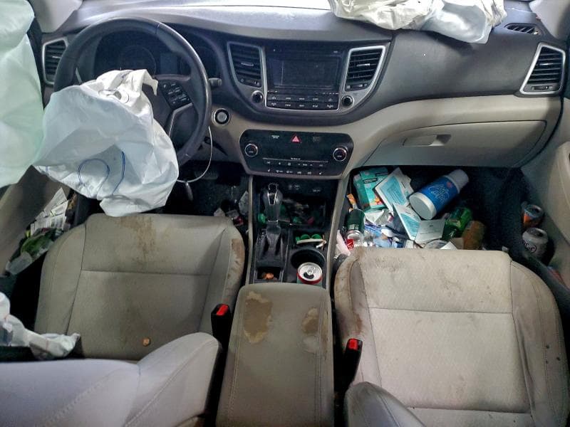 2017 HYUNDAI TUCSON LIMITED 8