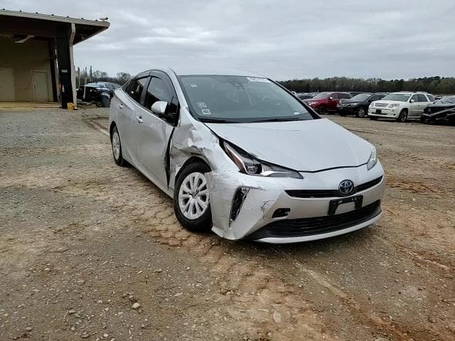 2020 TOYOTA PRIUS L L 11