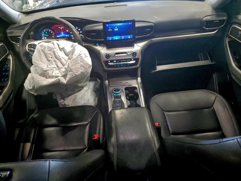 2021 FORD EXPLORER XLT XLT 8