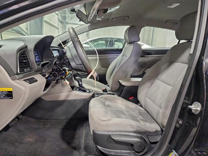 2017 HYUNDAI ELANTRA SE SE 7