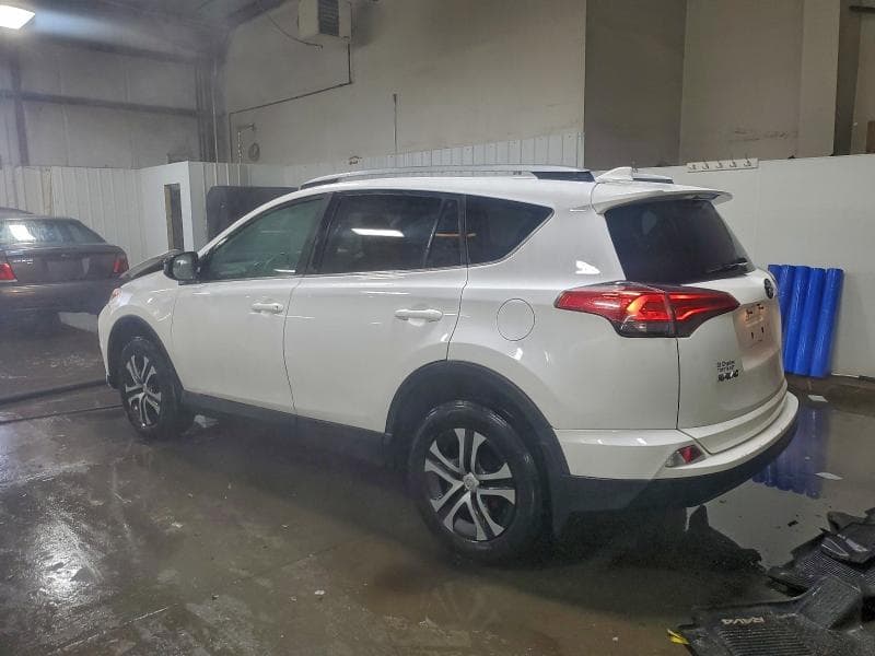 2017 TOYOTA RAV4 LE LE 2