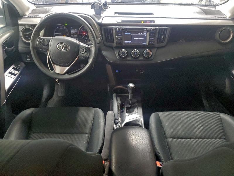 2017 TOYOTA RAV4 LE LE 8