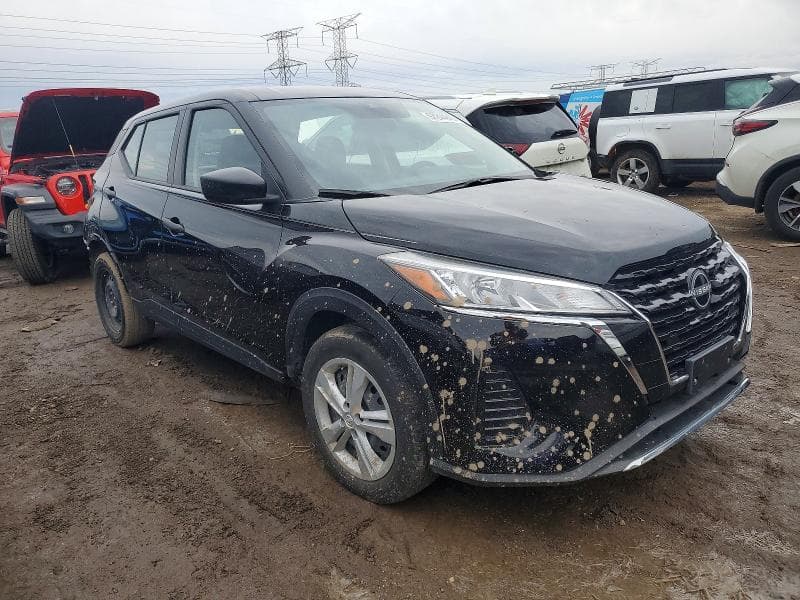 2024 NISSAN KICKS S 4