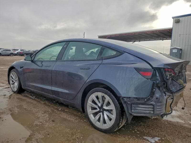 2022 TESLA MODEL 3 2