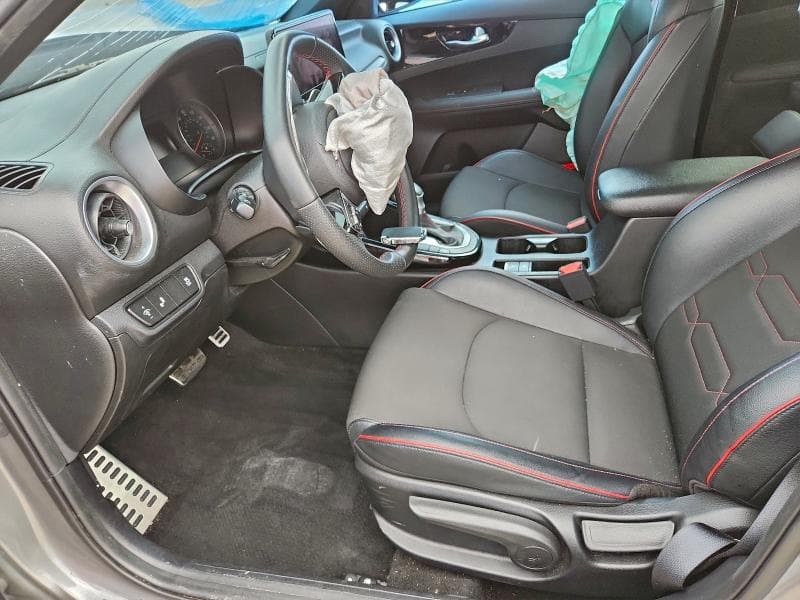 2023 KIA FORTE GT 7