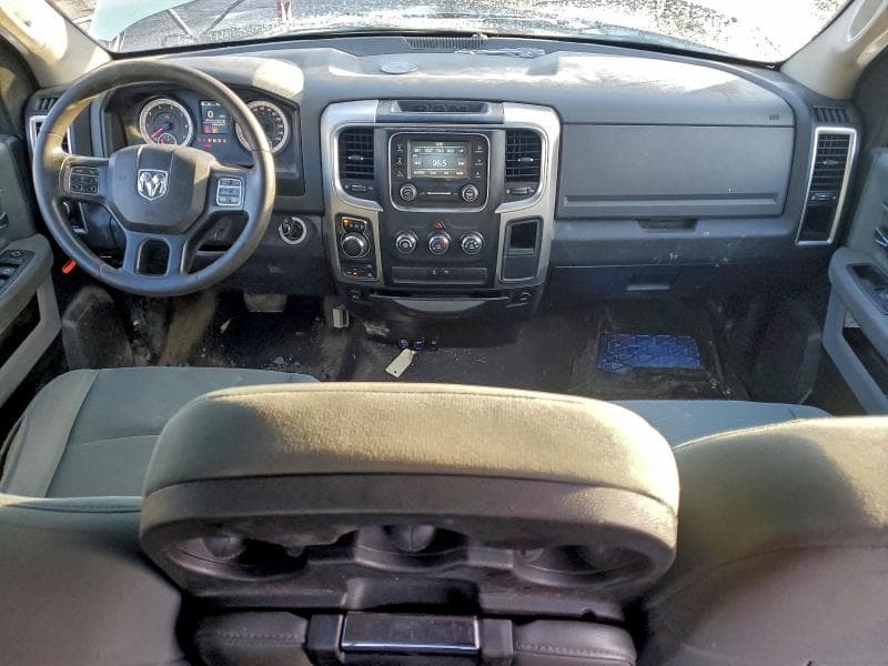 2017 RAM 1500 SLT SLT 9