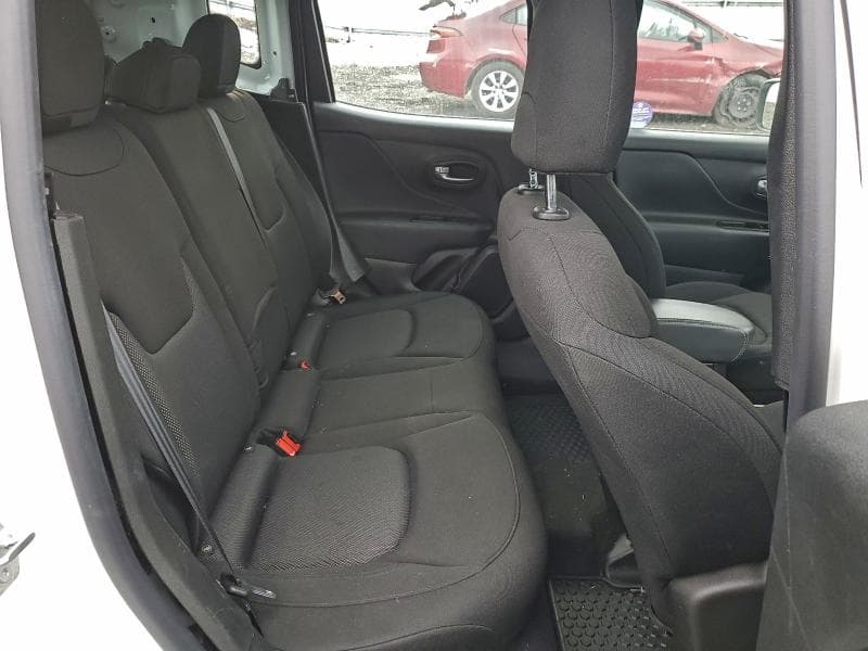 2022 JEEP RENEGADE SPORT 11