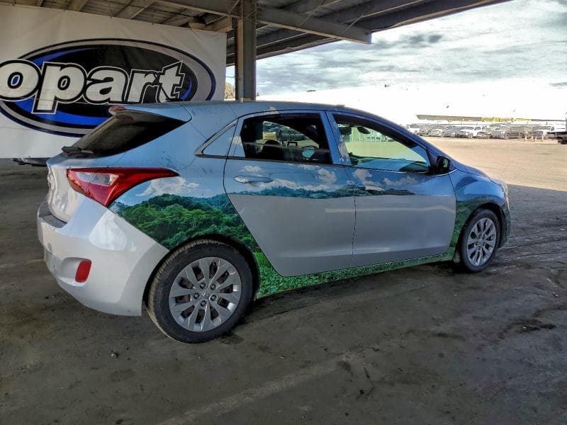 2017 HYUNDAI ELANTRA GT 3