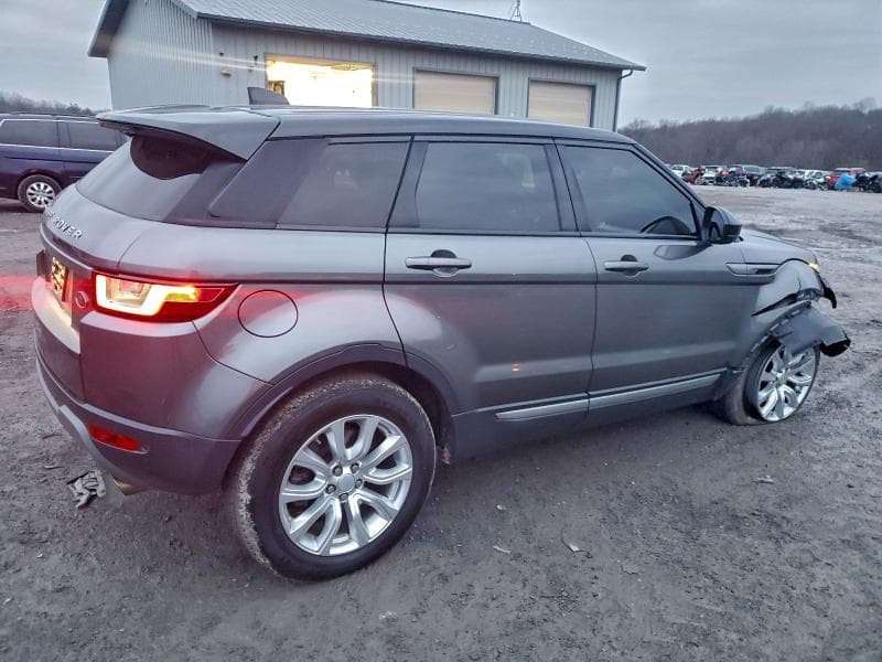 2017 LAND ROVER RANGE ROVER EVOQUE SE 3