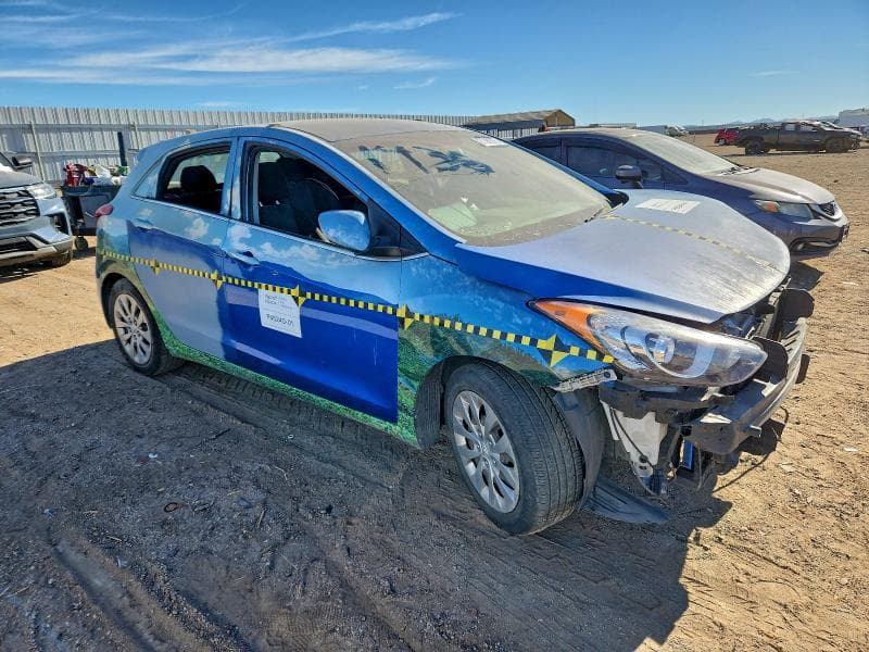 2017 HYUNDAI ELANTRA GT 4