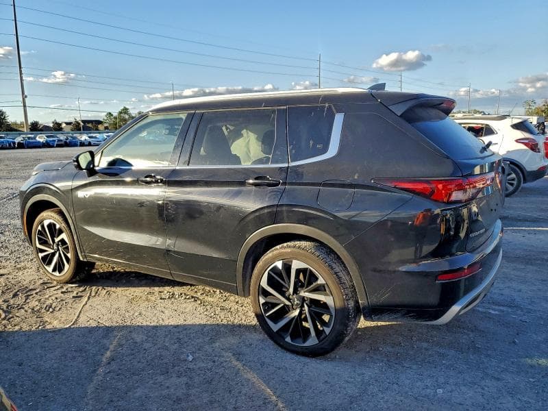 2024 MITSUBISHI OUTLANDER SEL 2