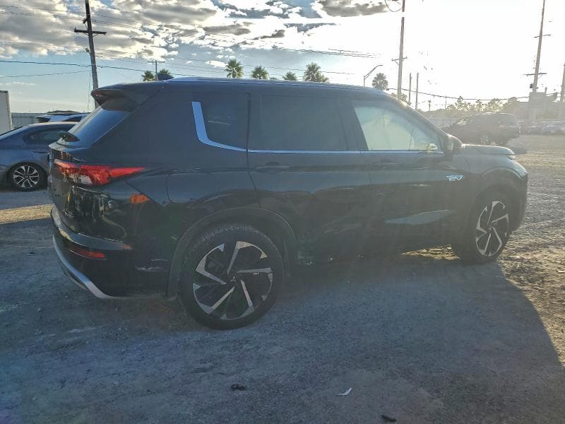 2024 MITSUBISHI OUTLANDER SEL 3