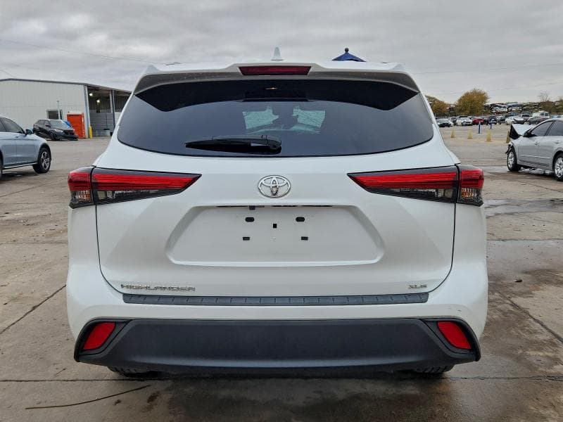 2023 TOYOTA HIGHLANDER XLE XLE 6