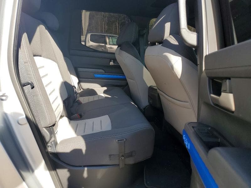 2024 TOYOTA TACOMA DOUBLE CAB DOUBLE CAB 10