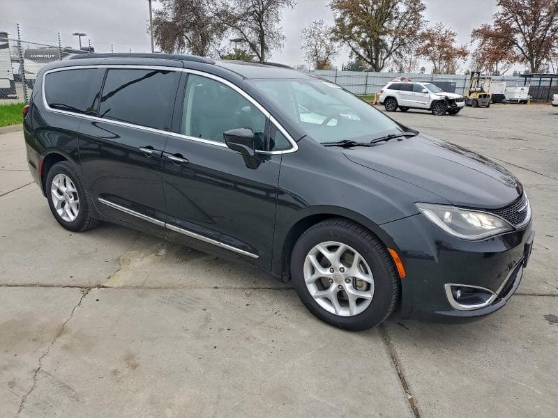 2017 CHRYSLER PACIFICA TOURING L TOURING L 5