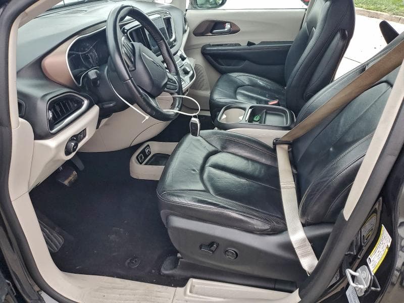 2017 CHRYSLER PACIFICA TOURING L TOURING L 8