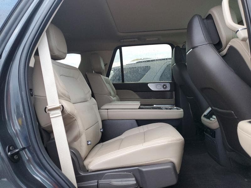 2024 LINCOLN NAVIGATOR RESERVE 11