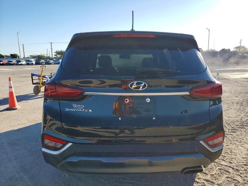 2020 HYUNDAI SANTA FE SE 6