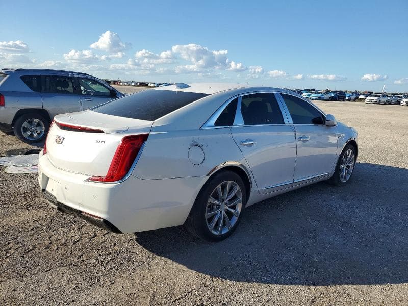 2018 CADILLAC XTS 4