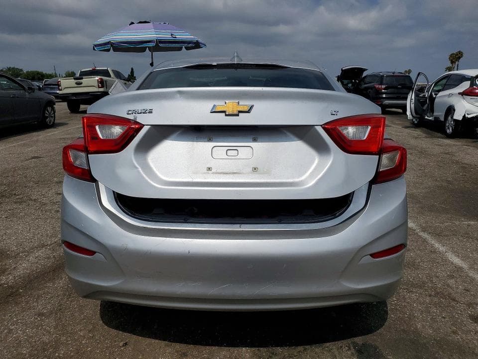 2018 CHEVROLET CRUZE LT LT 6