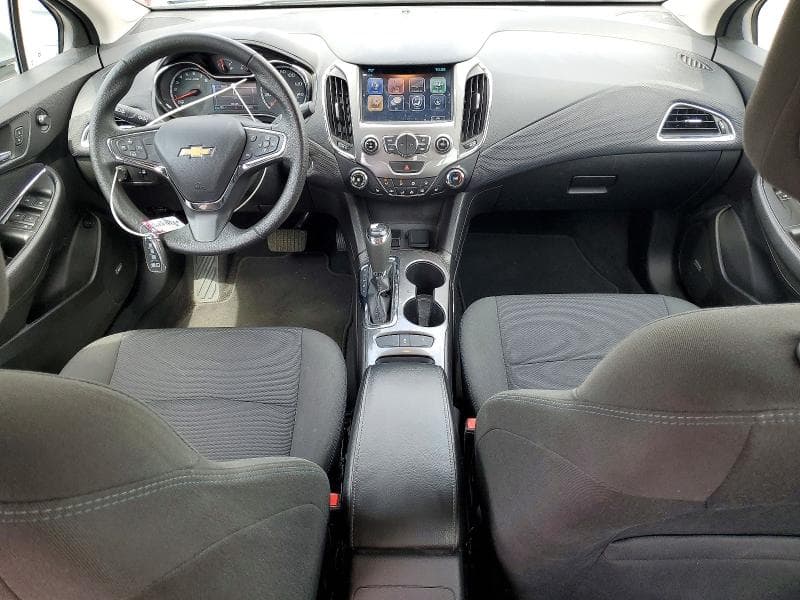 2018 CHEVROLET CRUZE LT LT 8