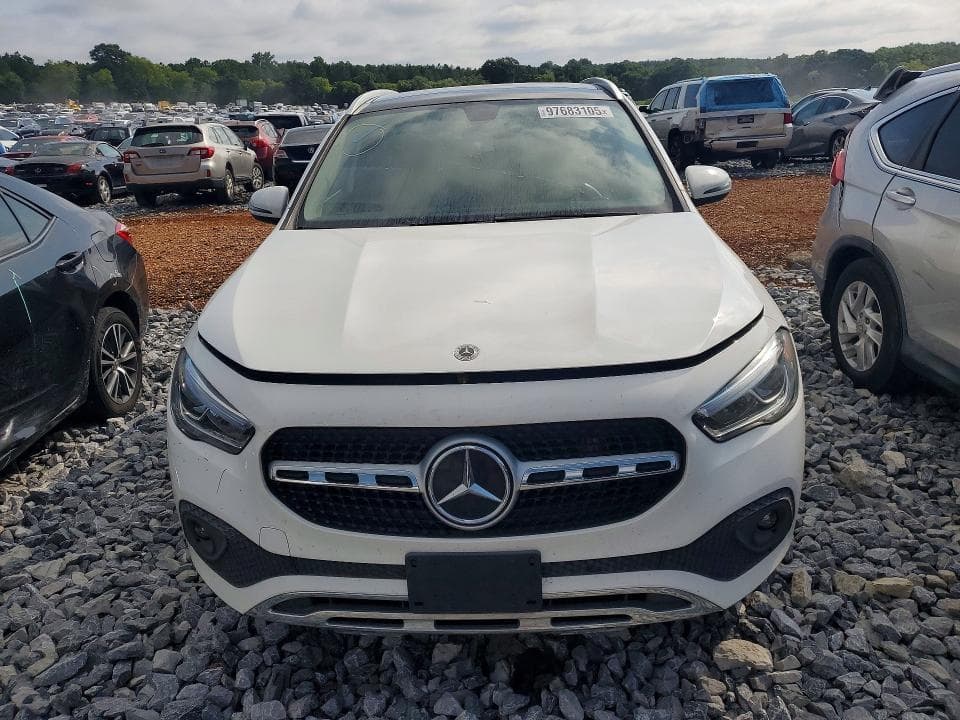 2021 MERCEDES-BENZ GLA 250 4MATIC 5