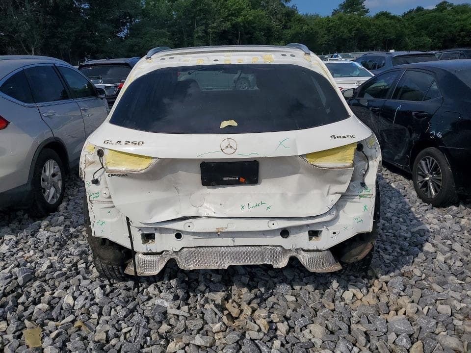 2021 MERCEDES-BENZ GLA 250 4MATIC 6