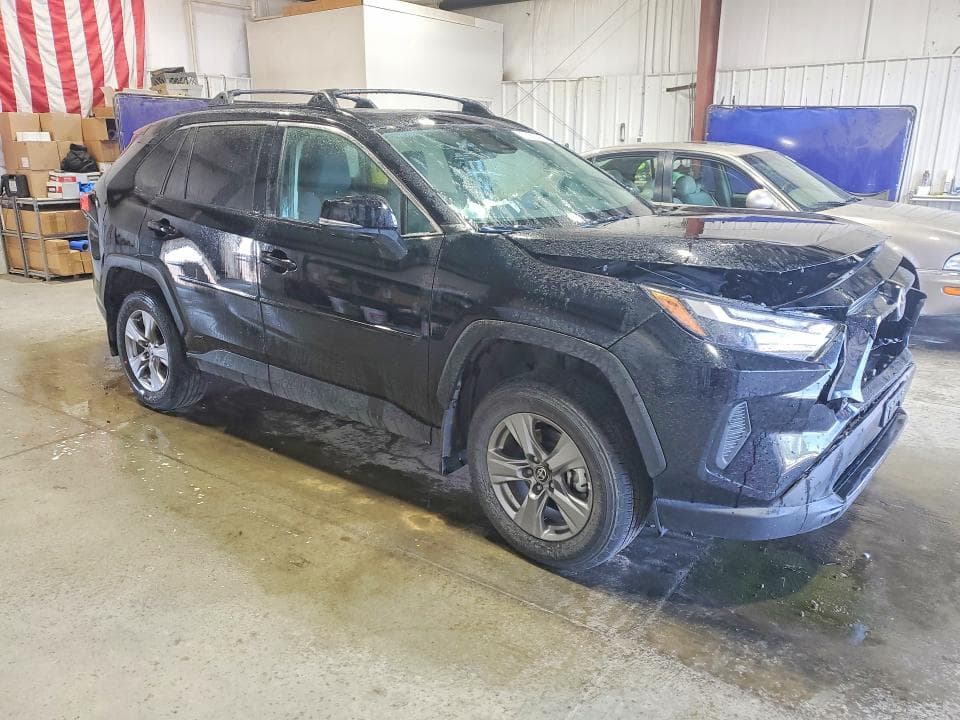 2025 TOYOTA RAV4 HYBRID XLE 4